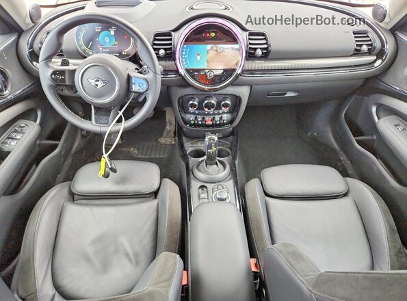 WMWXJ1C04P2T05008 2023 MINI COOPER Cream Вид панелі приладів