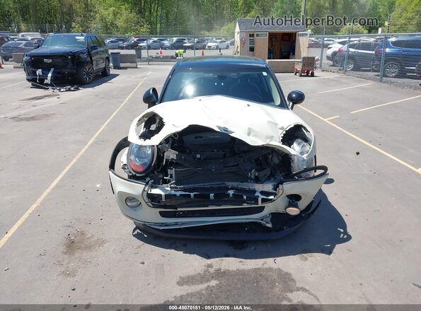 WMWXU1C52J2F80924 2018 MINI HARDTOP White Widok zestawu wskaźników