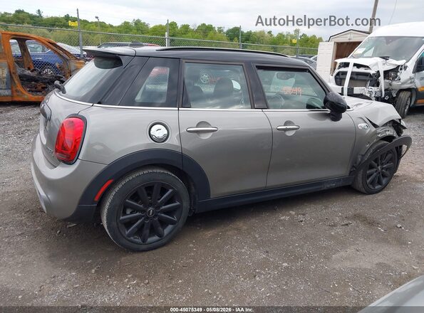 WMWXU3C50K2B64965 2019 MINI HARDTOP Beige Սալոնի հետևի տեսք