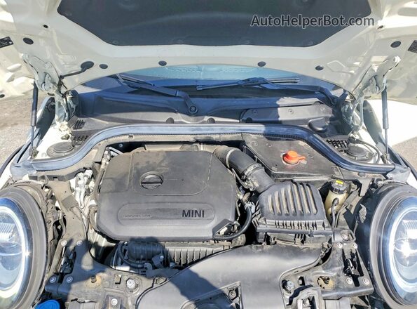 WMWXU7C09L2L75933 2020 MINI COOPER Beige Vista interior trasera