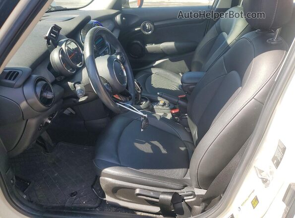 WMWXU7C09L2L75933 2020 MINI COOPER Beige Vista interior delantera