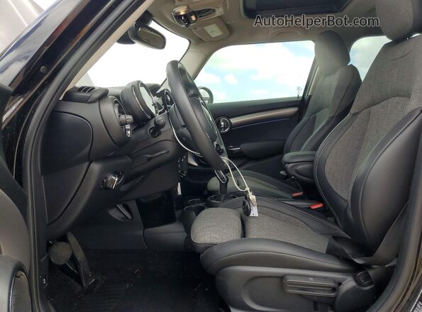 WMWXU7C09L2M39419 2020 MINI COOPER Black Вид салону спереду