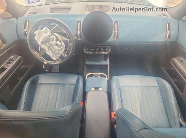 WMZ23GA00S7R55432 2025 MINI COUNTRYMAN Blue Вид панелі приладів