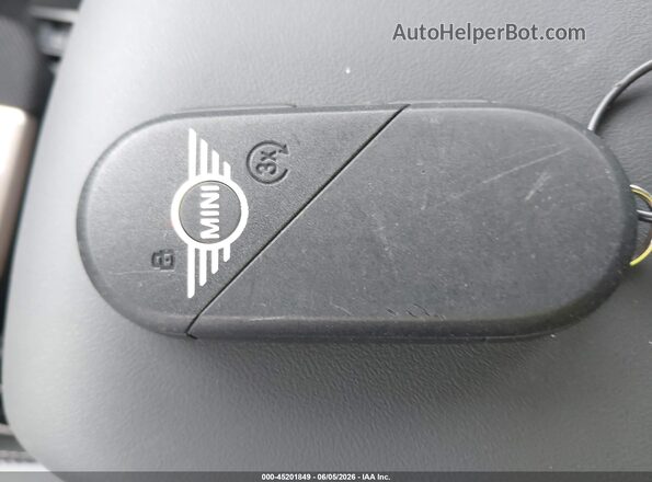 WMZ23GA04T7V22181 2026 MINI COUNTRYMAN Gray Widok deski rozdzielczej