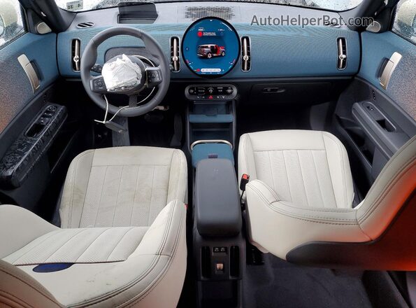 WMZ23GA05T7U53923 2026 MINI COUNTRYMAN Silver Widok deski rozdzielczej