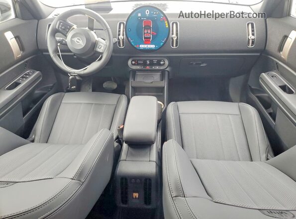 WMZ23GA09T7U75536 2026 MINI COUNTRYMAN White წინა პანელის ხედი