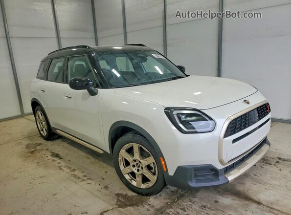 WMZ23GA09T7U75536 2026 MINI COUNTRYMAN White წინა მარჯვენა