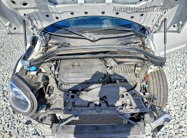WMZ53BR00R3R52486 2024 MINI COOPER White Սալոնի հետևի տեսք