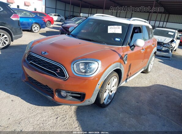 WMZYT3C31J3D99666 2018 MINI COUNTRYMAN Orange Vista tres cuartos delantera izquierda