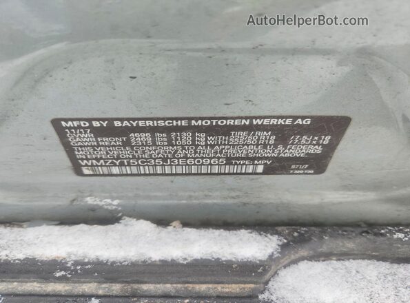 WMZYT5C35J3E60965 2018 MINI COOPER Gray Widok komory silnika
