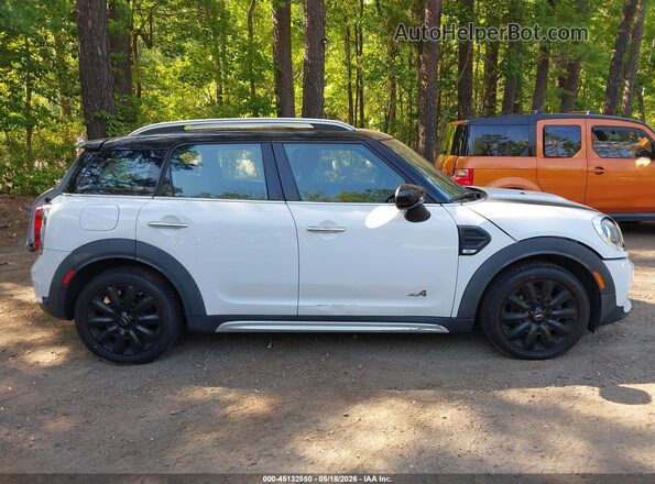 WMZYW5C07L3M24370 2020 MINI COUNTRYMAN White Вид задньої частини салону