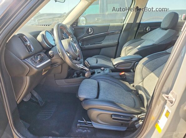 WMZYW7C04L3L63328 2020 MINI COOPER Gray Vista interior delantera