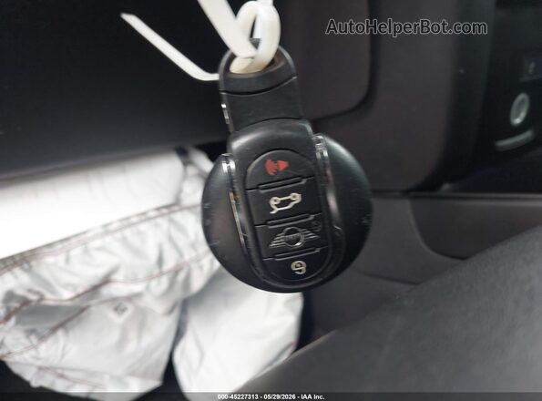 WMZYX1C03L3L29164 2020 MINI COUNTRYMAN Red Vista del salpicadero