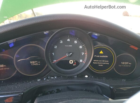 WP0AA2A7XLL100750 2020 PORSCHE PANAMERA Green Սարքավորումների վահանակի տեսք