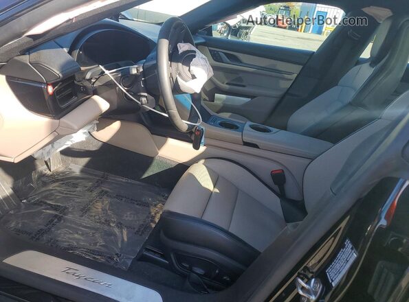 WP0AA2Y14SSA09577 2025 PORSCHE TAYCAN Charcoal Widok wnętrza z przodu
