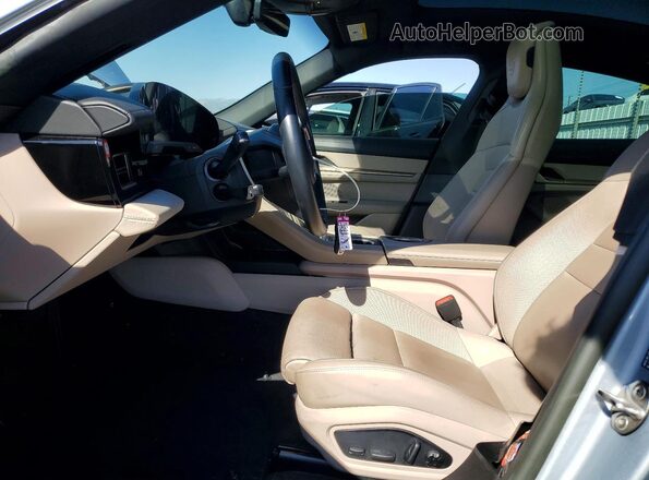 WP0AA2Y17PSA15560 2023 PORSCHE TAYCAN Серебряный Вид салона спереди