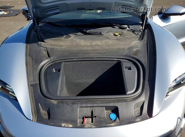 WP0AA2Y17PSA15560 2023 PORSCHE TAYCAN Серебряный Вид задней части салона