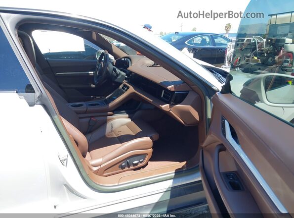 WP0AA2Y19PSA13602 2023 PORSCHE TAYCAN Серый Вид салона спереди