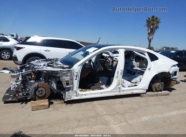WP0AA2YA5RL004471 2024 PORSCHE PANAMERA Белый Вид задней части салона