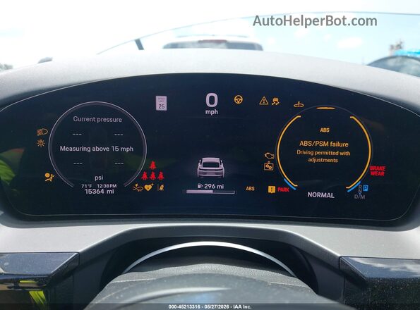 WP0AA2YA8SL001697 2025 PORSCHE PANAMERA White Vista de los asientos traseros