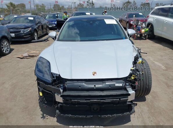WP0AA2YA8SL001697 2025 PORSCHE PANAMERA White Vista interior trasera