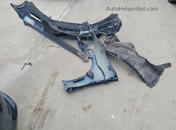 WP0AB2A76JL133142 2018 PORSCHE PANAMERA Blue Engine compartment view