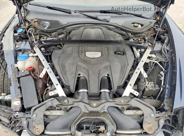 WP0AB2A76JL133142 2018 PORSCHE PANAMERA Blue Rear interior view