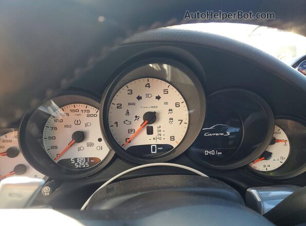 WP0AB2A95HS123655 2017 PORSCHE 911 Белый Вид щитка приборов