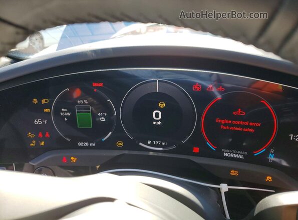 WP0AB2Y12SSA40775 2025 PORSCHE TAYCAN Silver Widok zestawu wskaźników