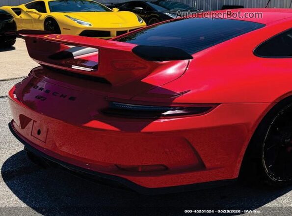 WP0AC2A96JS176061 2018 PORSCHE 911  Задня права чверть