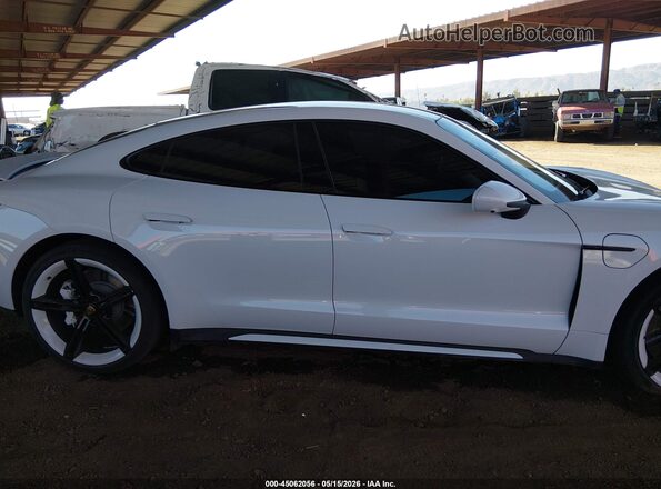 WP0AC2Y17LSA72121 2020 PORSCHE TAYCAN White უკანა სალონის ხედი