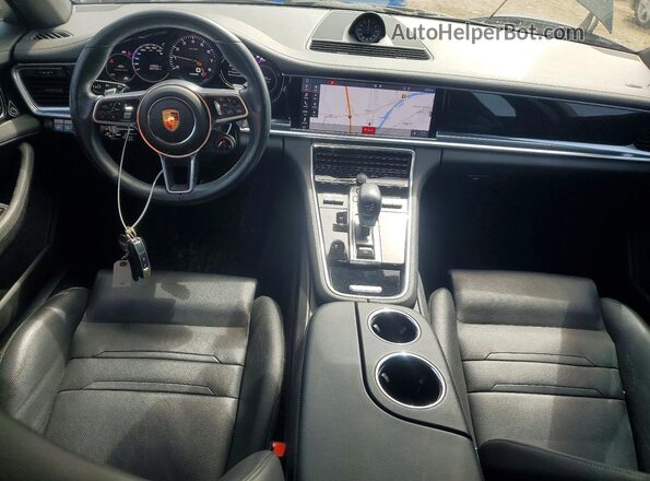 WP0AE2A79LL131010 2020 PORSCHE PANAMERA Black Dashboard view