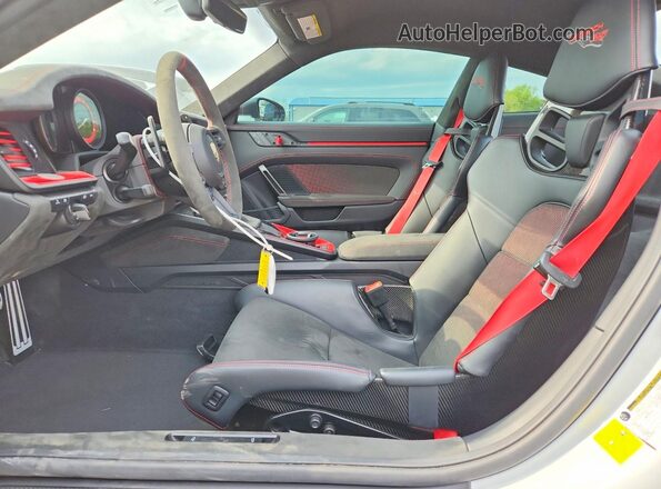 WP0AF2A98RS272213 2024 PORSCHE 911 White Front interior view