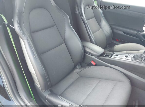 WP0CA2A8XMS210318 2021 PORSCHE 718 BOXSTER Black VIN կոդի պիտակի տեսք