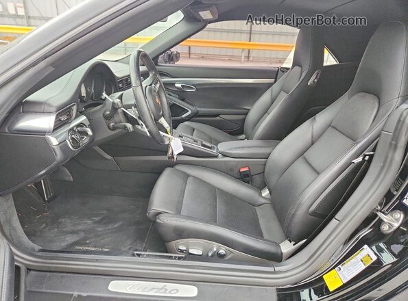 WP0CD2A93HS178740 2017 PORSCHE 911 Black 