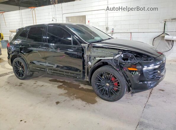 WP1AA2A21HKA80193 2017 PORSCHE CAYENNE Black 