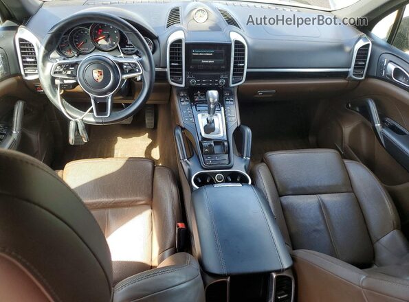 WP1AA2A23HKA84388 2017 PORSCHE CAYENNE Brown 
