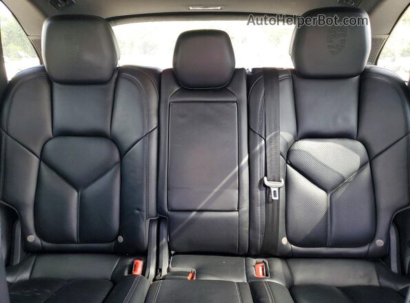 WP1AA2A27JKA04631 2018 PORSCHE CAYENNE Black 