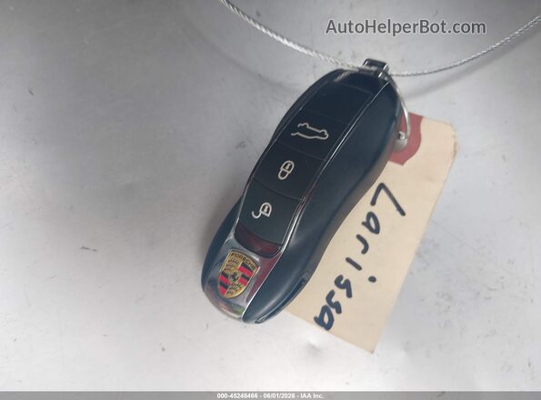 WP1AA2A29HKA82869 2017 PORSCHE CAYENNE Белый Вид панели приборов