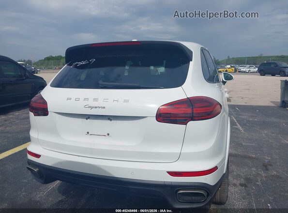 WP1AA2A29HKA82869 2017 PORSCHE CAYENNE Белый 