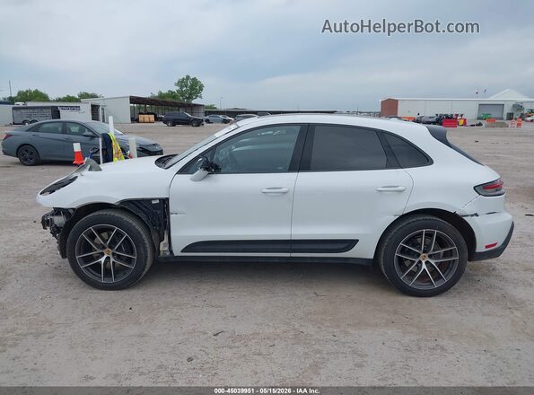 WP1AA2A50RLB13383 2024 PORSCHE MACAN White 