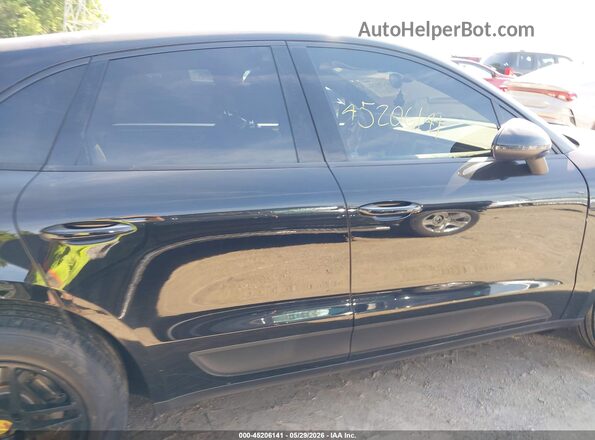 WP1AA2A51JLB11064 2018 PORSCHE MACAN Black Սալոնի հետևի տեսք