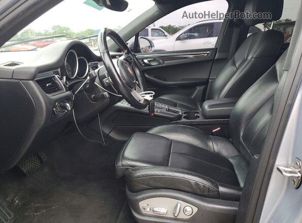 WP1AA2A52HLB03498 2017 PORSCHE MACAN Gray 