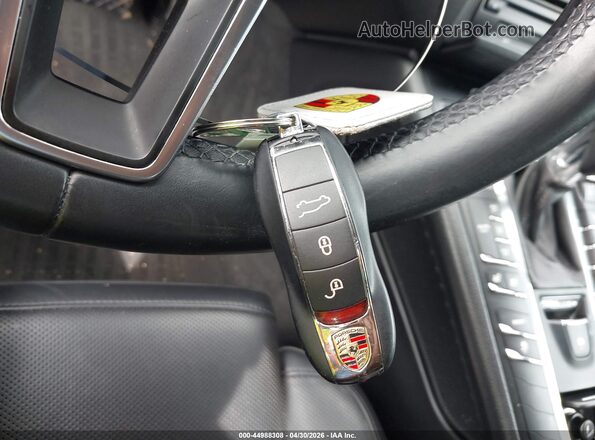 WP1AA2A52JLB00932 2018 PORSCHE MACAN Black 