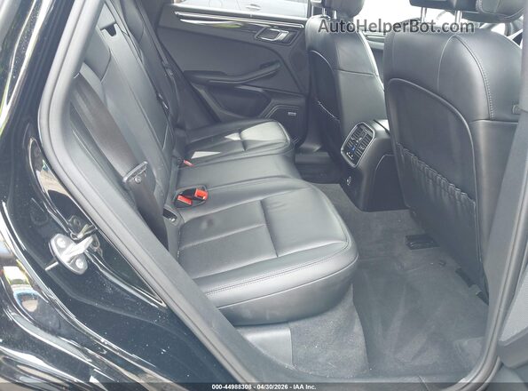WP1AA2A52JLB00932 2018 PORSCHE MACAN Black 