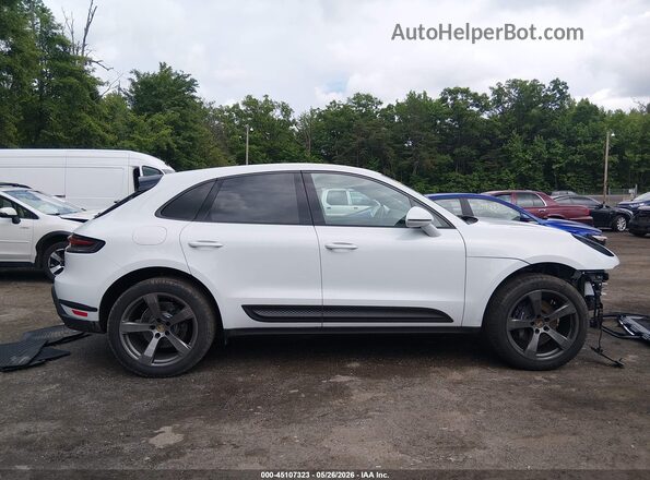 WP1AA2A52NLB01696 2022 PORSCHE MACAN Белый Вид задней части салона