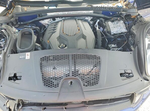 WP1AA2A52TLB08239 2026 PORSCHE MACAN Blue ძრავის განყოფილების ხედი
