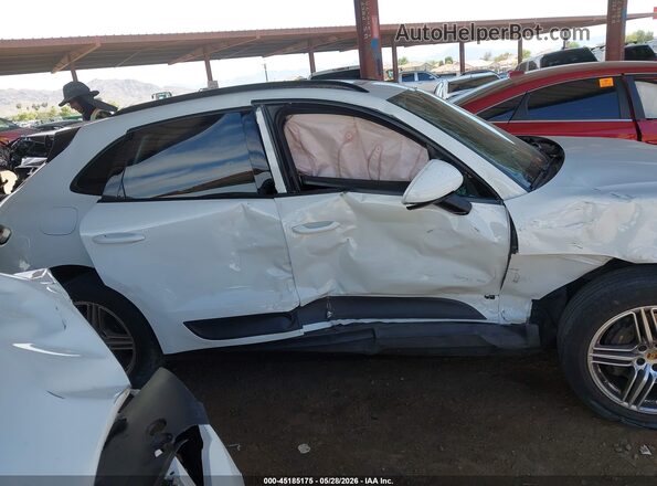 WP1AA2A53MLB11264 2021 PORSCHE MACAN Белый Вид задней части салона