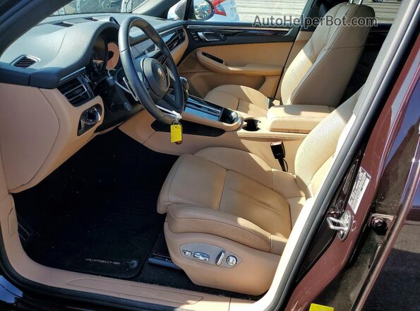 WP1AA2A54SLB05258 2025 PORSCHE MACAN Burgundy Front interior view