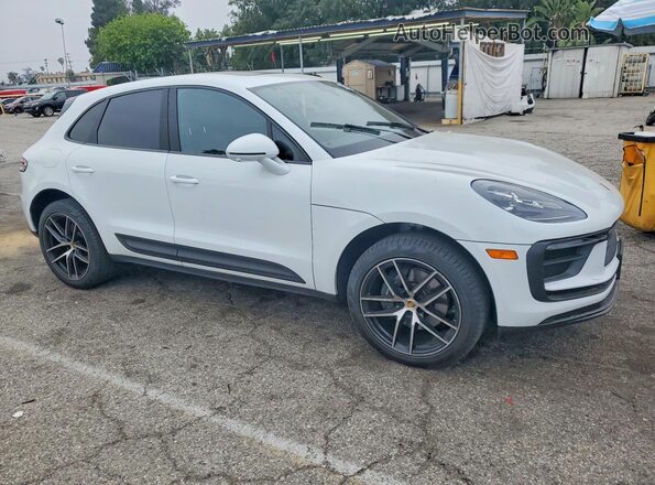 WP1AA2A55PLB14414 2023 PORSCHE MACAN Белый Передняя правая четверть